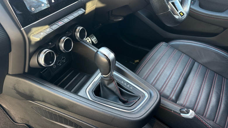 Renault Clio 1.3 TCe 130 RS Line 5dr EDC Petrol Hatchback